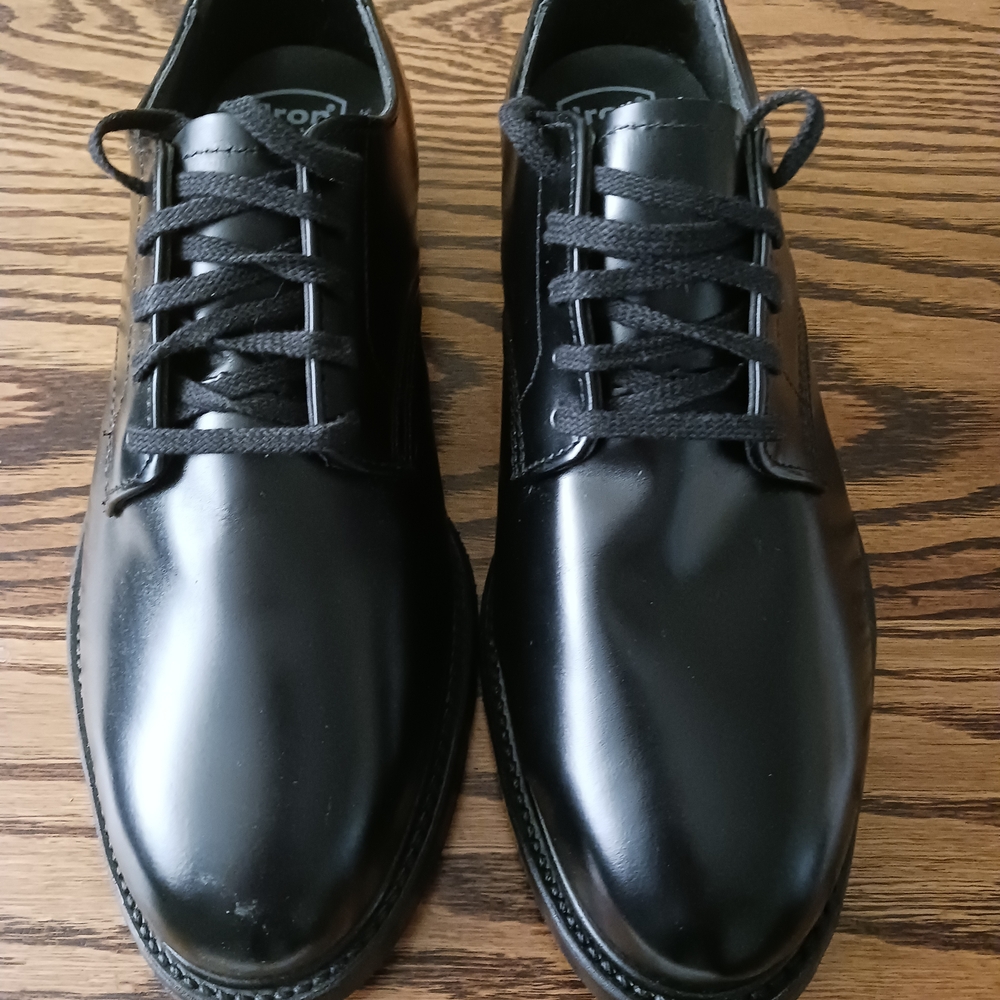 Iron Age Steel Toe Black Leather Oxfords with Vibram Oil Resistant, No Mark Sole